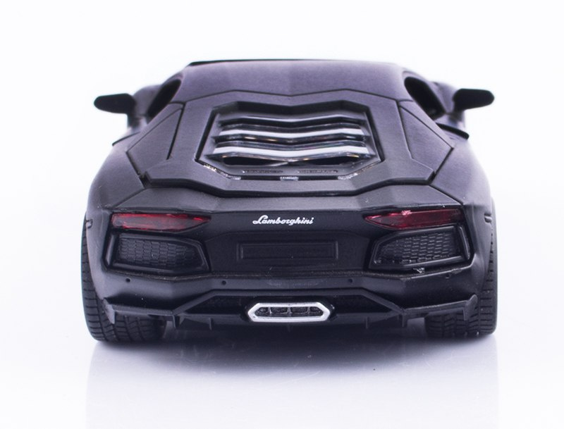 Zabawka samochód Lamborghini Avantador licencja Zabawka samochód Lamborghini Avantador licencja